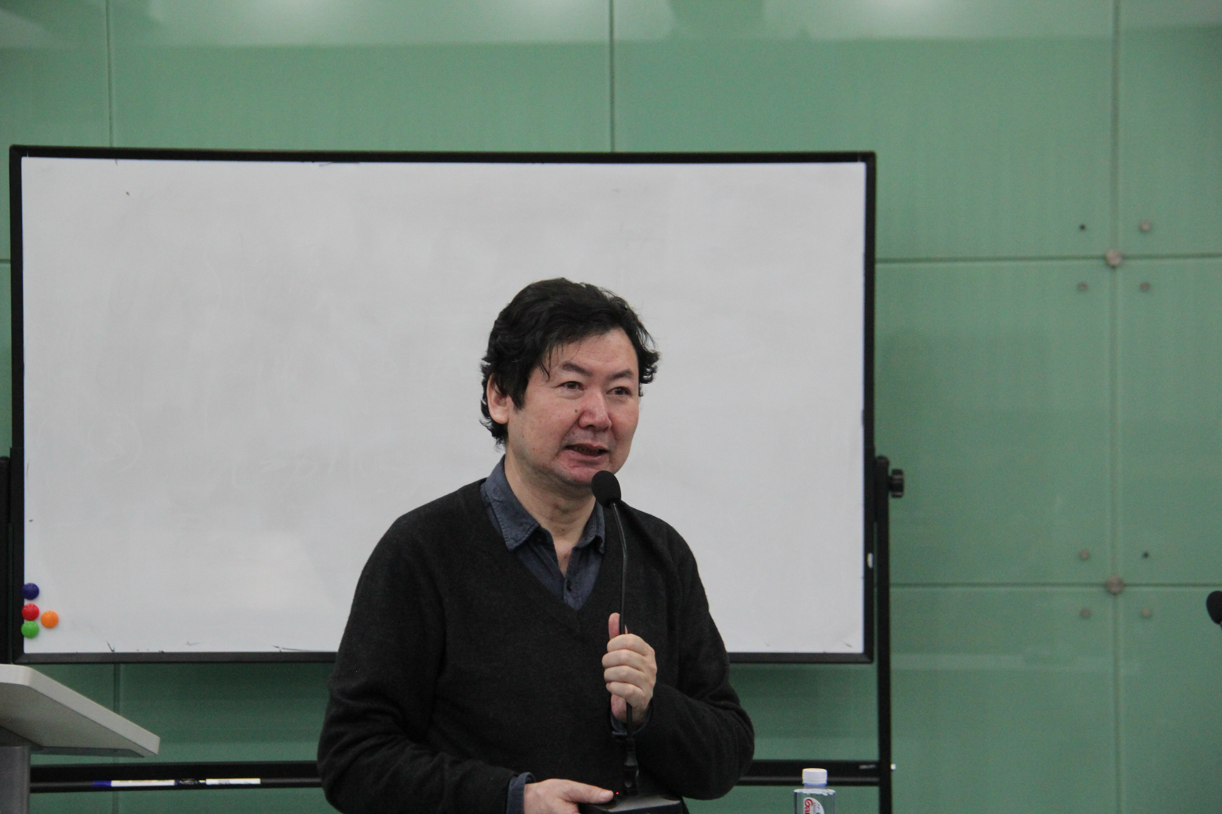 中国社会科学院郝时远教授来我校做学术讲座